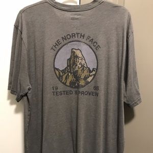Men’s North Face T-Shirt